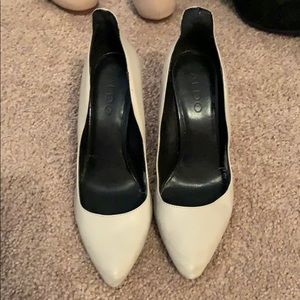 Aldo grey heels